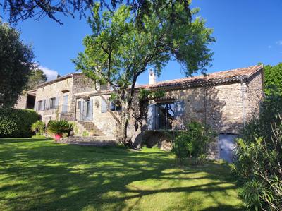 Mas - 175 m² - 6 pièces