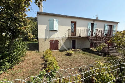 Maison - 200 m² - 8 pièces
