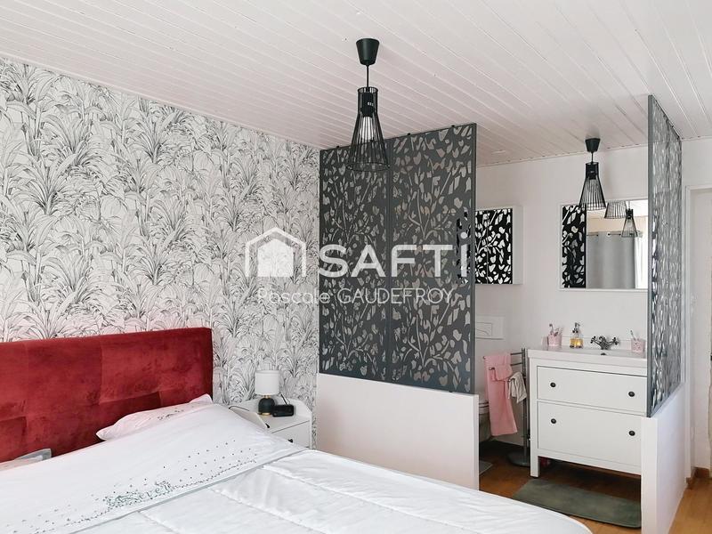 Maison - 155 m² - 6 pièces