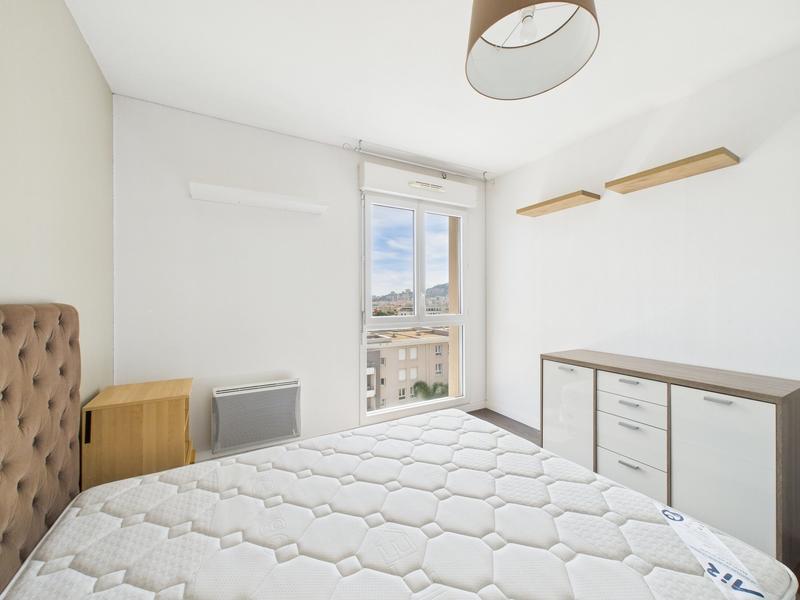 Appartement - 85 m² - 4 pièces