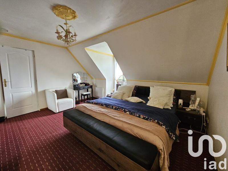 Maison - 170 m² - 7 pièces