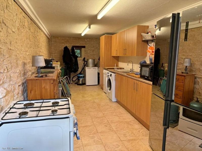 Maison en pierre - 125 m² - 4 pièces