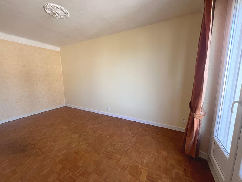 Appartement - 103 m² - 5 pièces