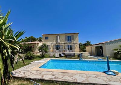 Villa - 168 m² - 7 pièces