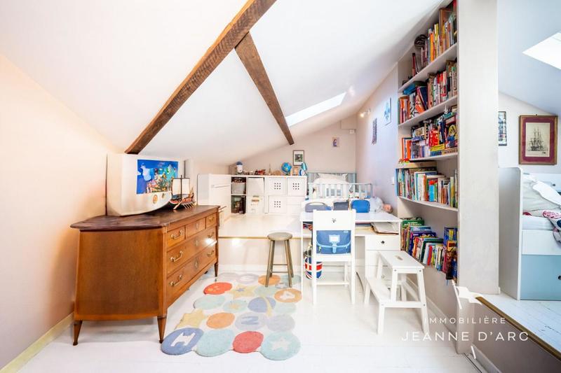 Duplex - 93 m² - 4 pièces