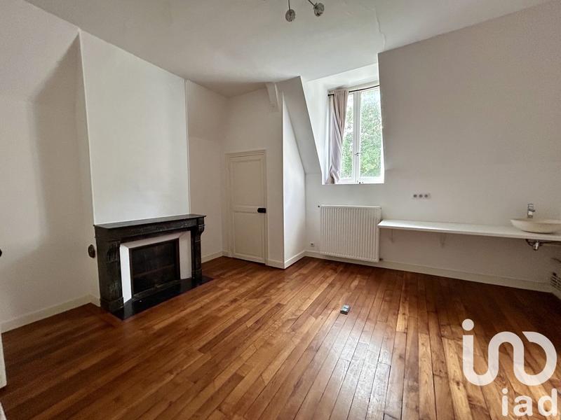 Maison - 350 m² - 12 pièces