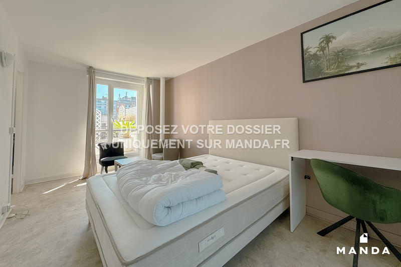 Chambre - 14 m² - 6 pièces