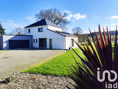 Maison - 147 m² - 6 pièces