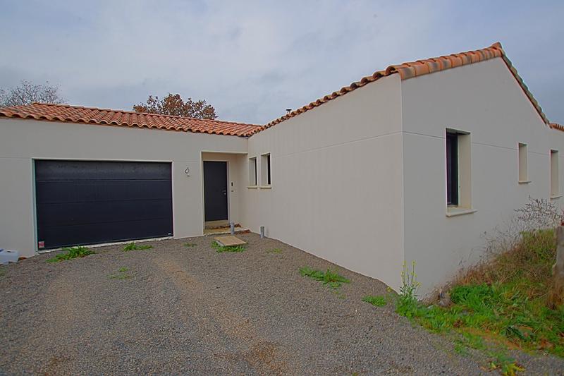 Maison traditionnelle - 110 m² - 4 pièces