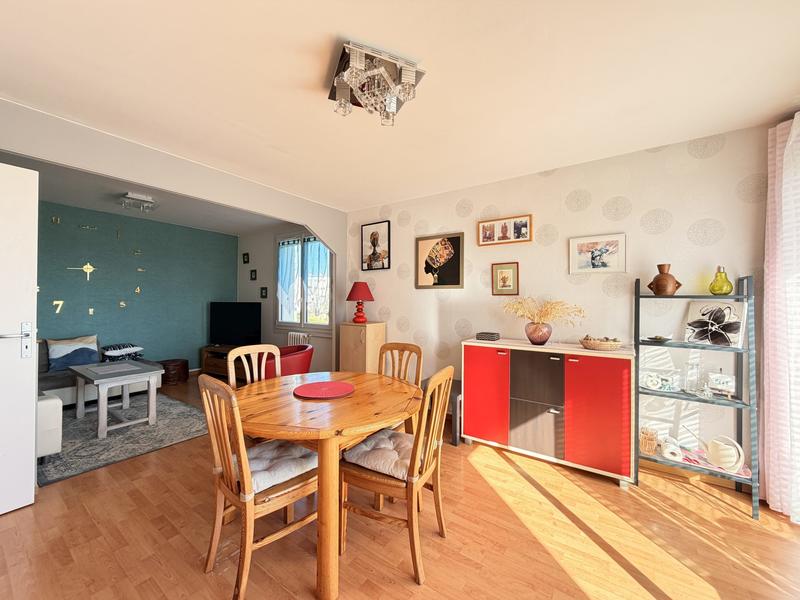 Appartement - 70 m² - 4 pièces