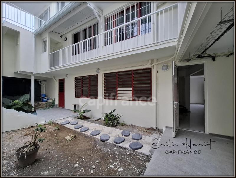 Local commercial - 60 m² - 1 pièce