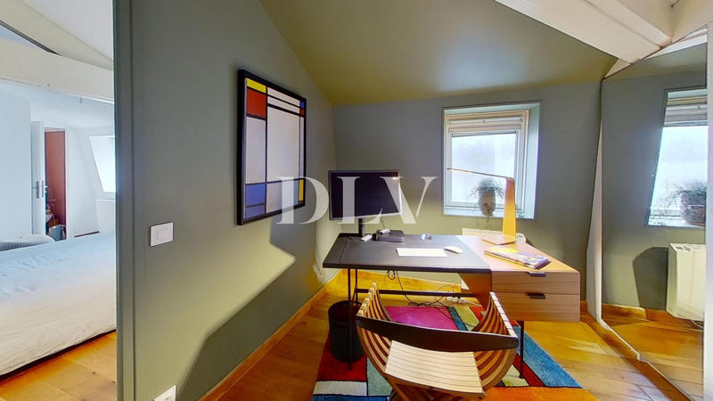 Appartement - 99 m² - 4 pièces