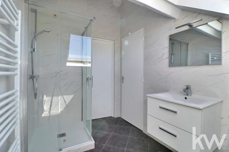 Immeuble - 100 m² - 2 pièces