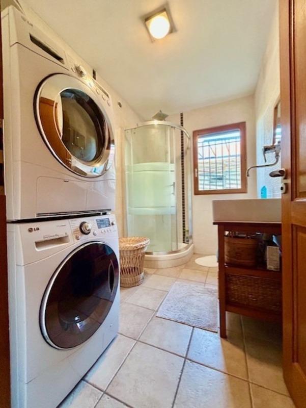 Maison - 196 m² - 6 pièces