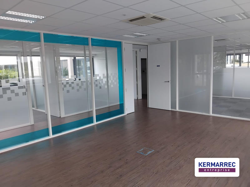 Bureau - 327 m²