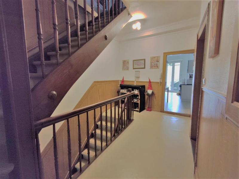 Appartement - 181 m² - 5 pièces