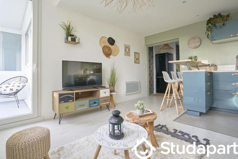 Chambre - 14 m² - 1 pièce