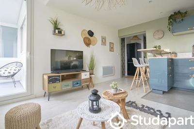 Chambre - 14 m² - 1 pièce