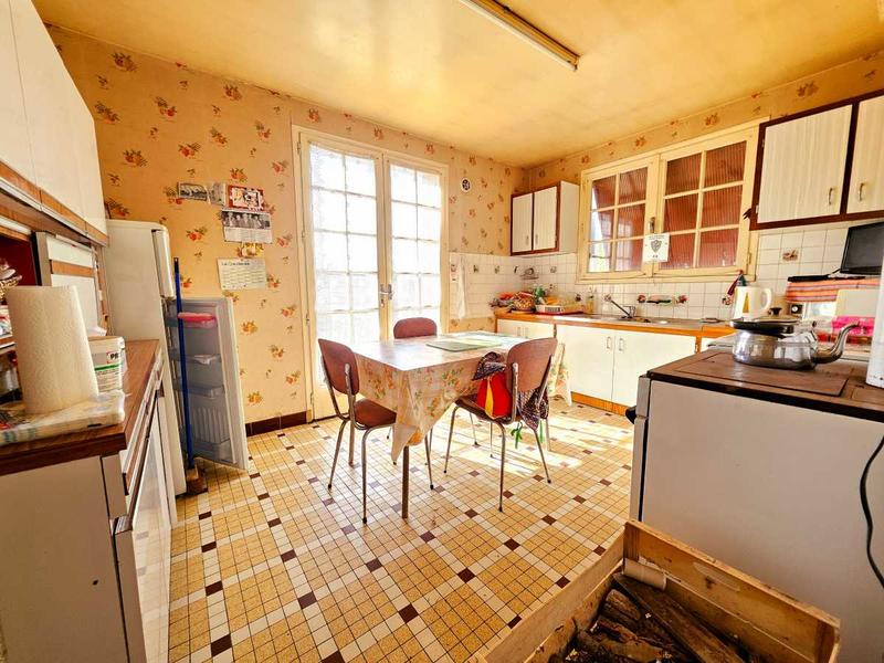 Maison - 92 m² - 5 pièces