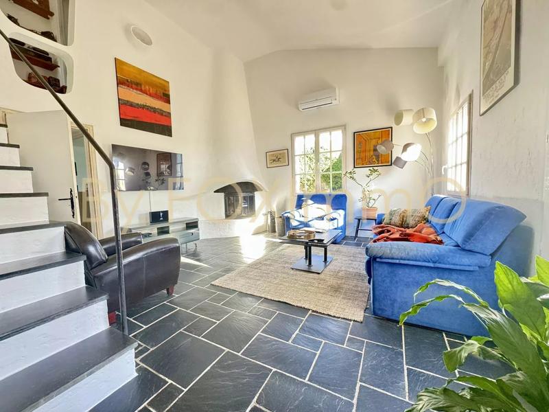 Maison - 135 m² - 7 pièces