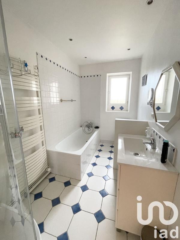 Maison de campagne - 298 m² - 8 pièces