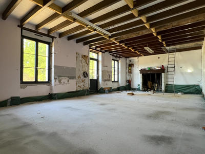 Maison - 95 m² - 2 pièces