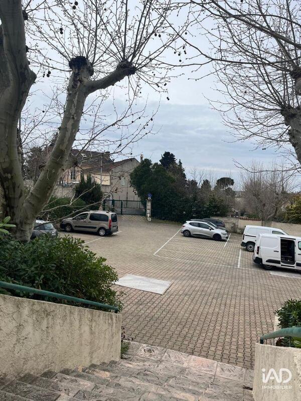 Local commercial - 268 m²