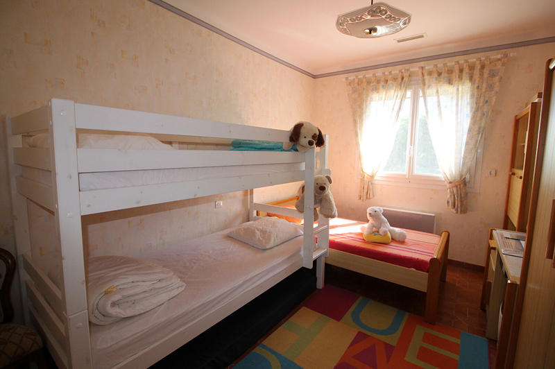 Maison - 201 m² - 7 pièces