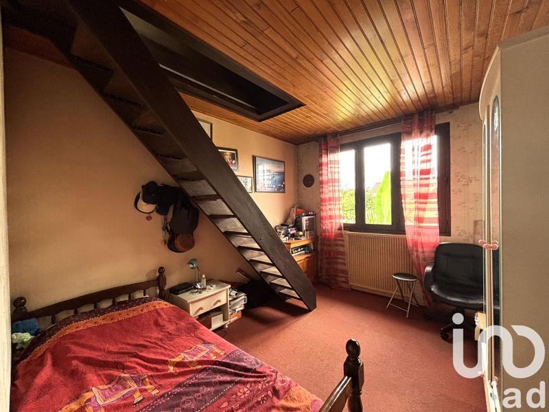 Maison - 166 m² - 7 pièces