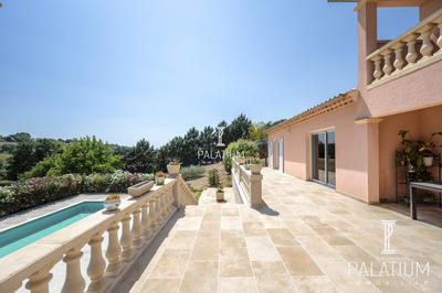 Villa - 152 m² - 5 pièces