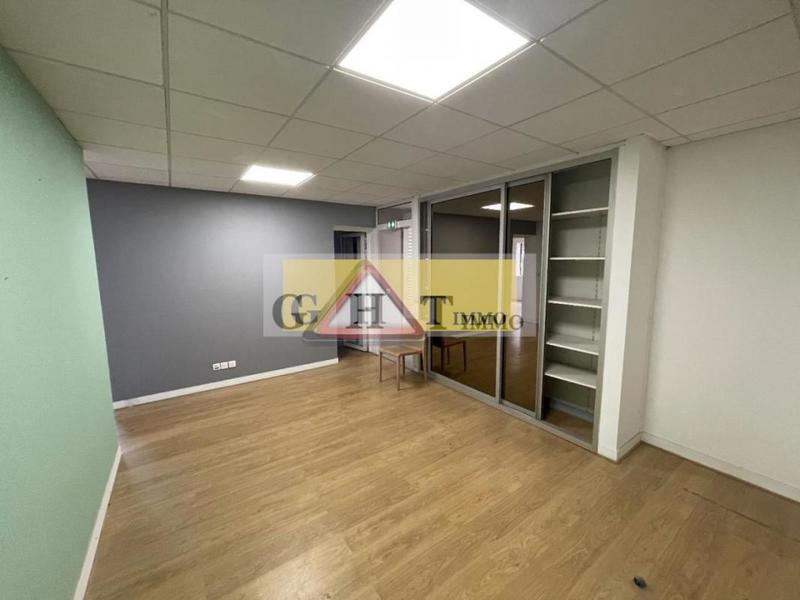 Bureau - 270 m²