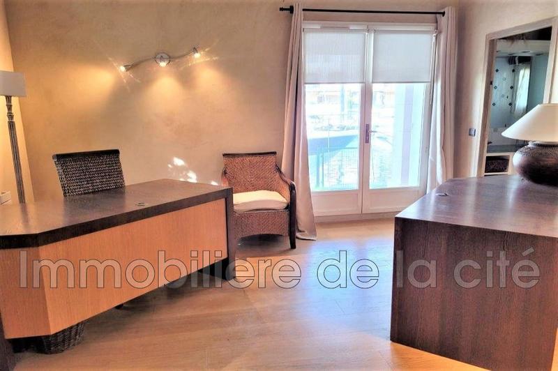 Maison - 165 m² - 6 pièces