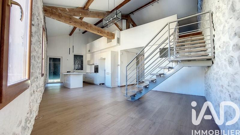 Maison - 230 m² - 6 pièces