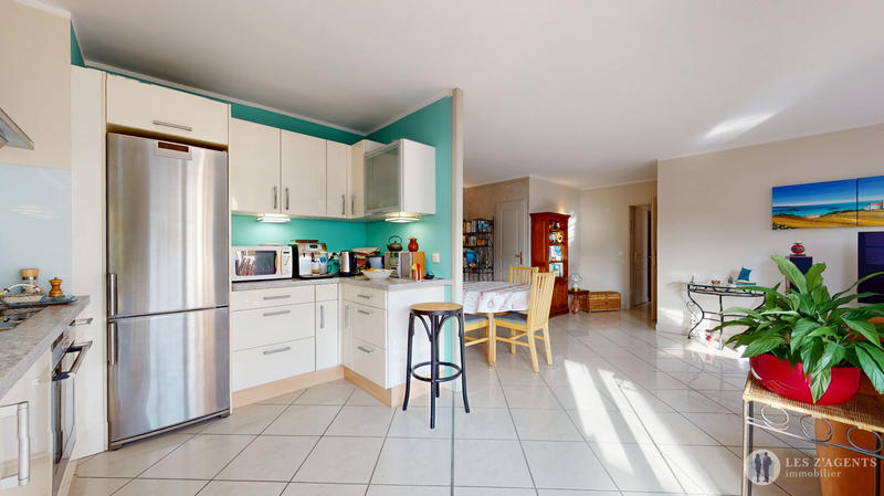 Appartement - 64 m² - 3 pièces