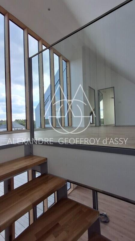 Maison - 200 m² - 6 pièces