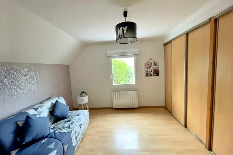 Maison - 122 m² - 6 pièces
