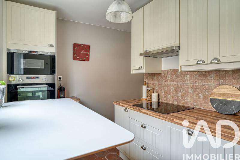 Appartement - 100 m² - 5 pièces