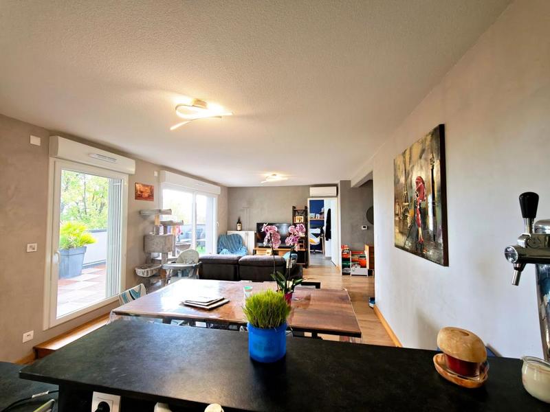 Appartement - 89 m² - 4 pièces