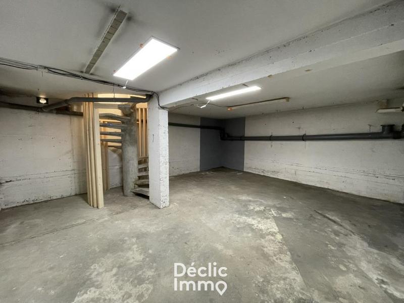 Local d'activité / Entrepôt - 74 m² - 2 pièces