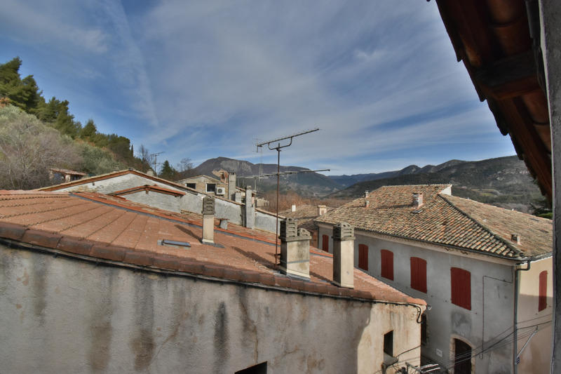 Maison de village - 250 m² - 8 pièces