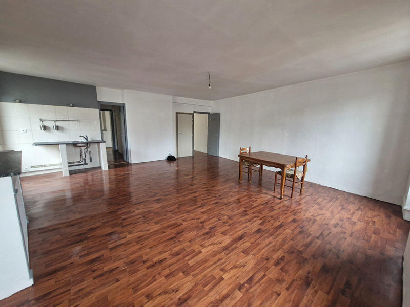 Appartement - 65 m² - 2 pièces