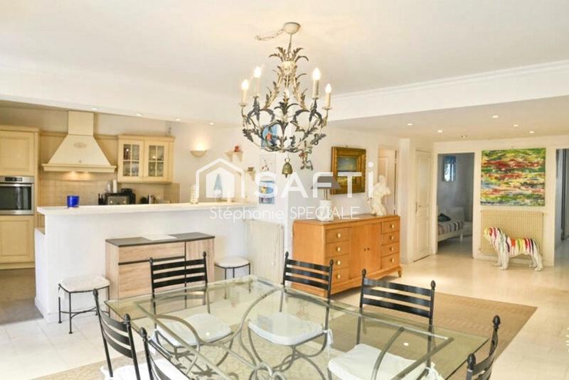 Appartement - 143 m² - 6 pièces