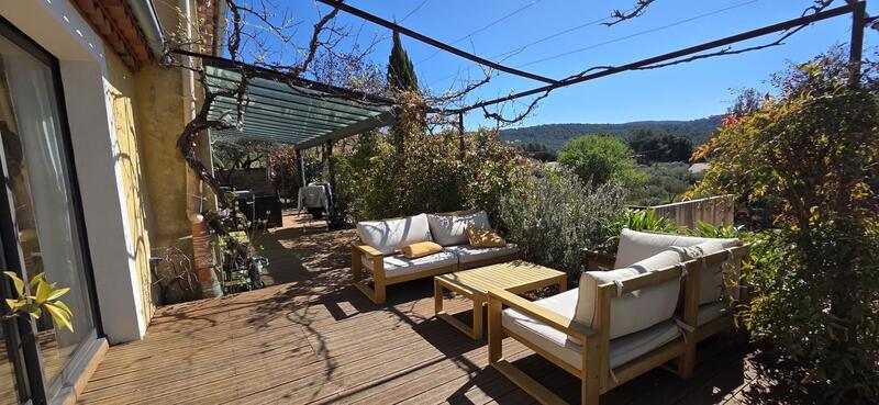 Maison - 86 m² - 5 pièces