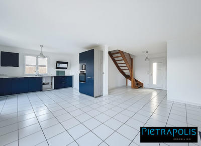 Maison - 135 m² - 6 pièces