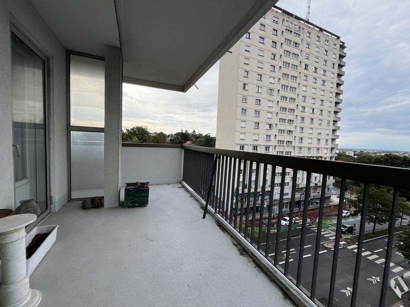 Appartement - 70 m² - 4 pièces