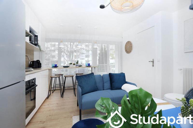 Chambre - 74 m² - 1 pièce