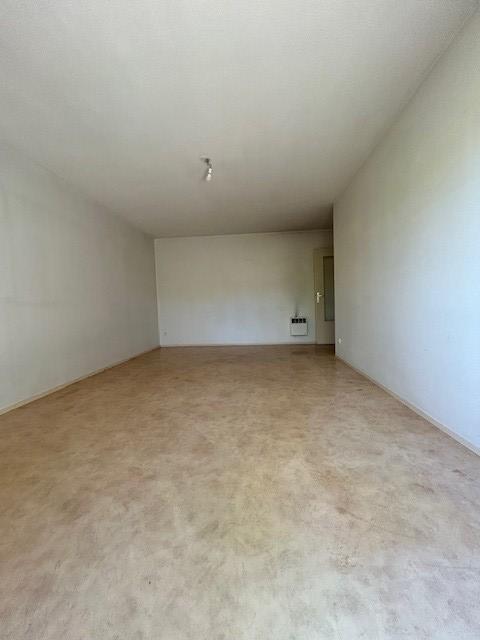 Appartement ancien - 67 m² - 3 pièces