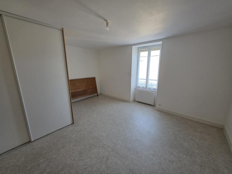 Maison - 99 m² - 4 pièces