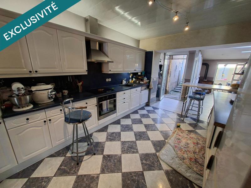 Maison - 111 m² - 5 pièces