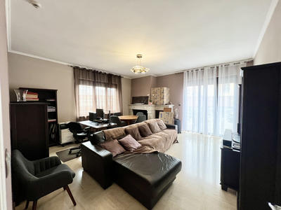 Appartement - 147 m² - 4 pièces